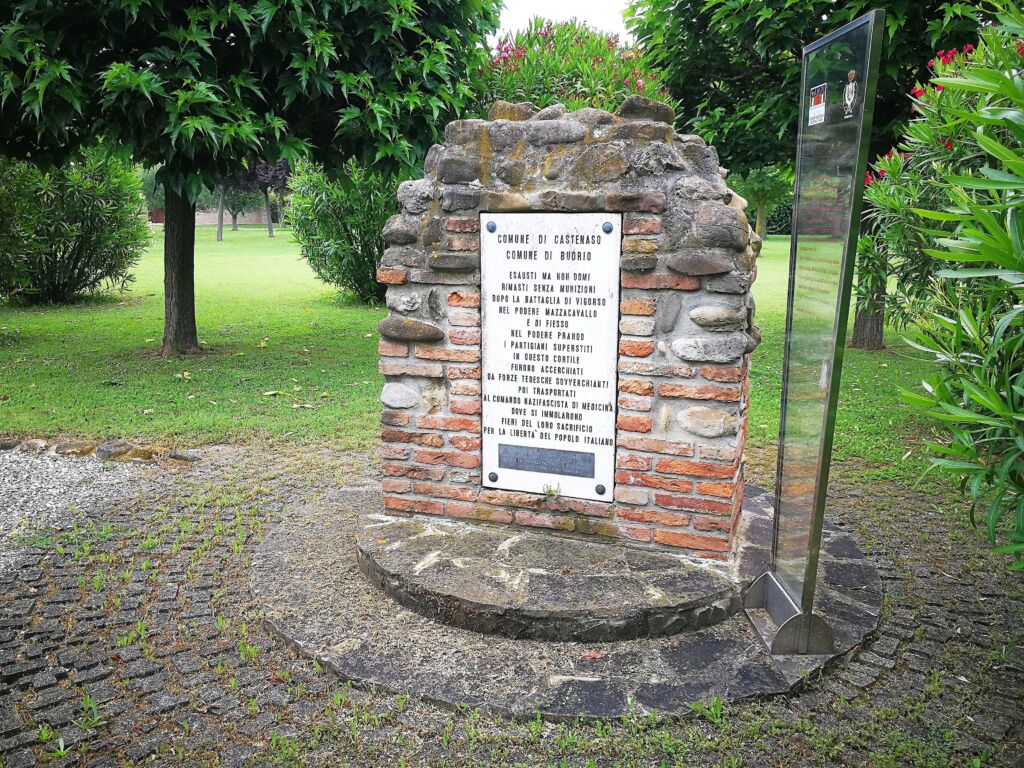 Cippo presso la Possione Corazzina di Castenaso, ora Casa Mengoli